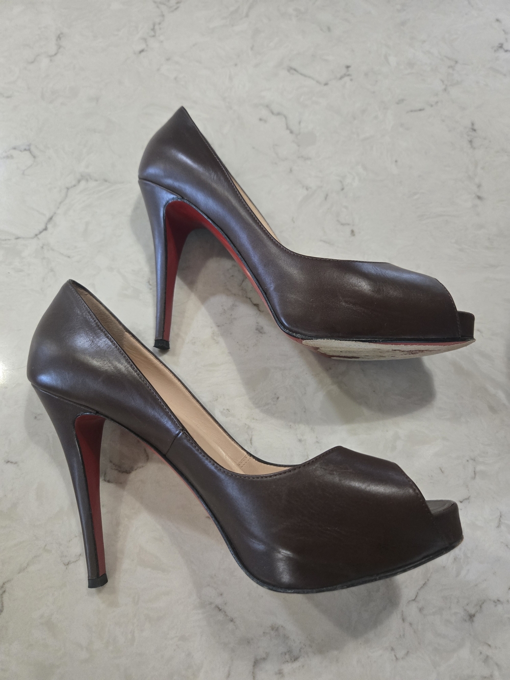 Christian Louboutin Brown Leather Peep-Toe Stiletto Heels with Red Soles 39.5